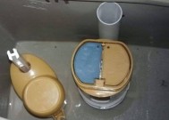 马桶水箱漏水怎么办？维修步骤和费用是多少？