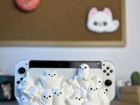 Switch底座连接雷电4接口的方法是什么？需要什么配件？