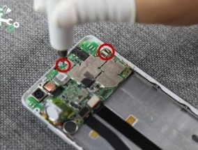 荣耀x50手机壳海绵怎么拆？拆卸过程中需要注意什么？