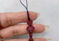 手机挂链安装方法是什么？