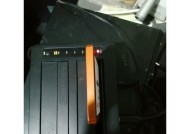 硬盘机械底座拆卸步骤视频教程？