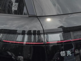 吉利造了一辆“路虎揽胜”领克900！续航1443km，破百4.3s，关键价格很低