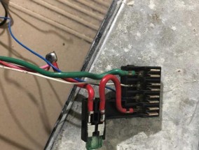 助力充电器取电器使用方法是什么？如何正确连接使用？