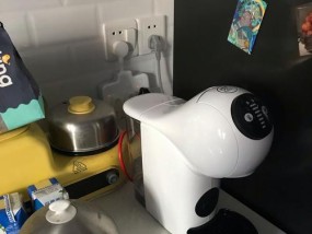 如何修理摔坏的胶囊咖啡机（快速解决您的胶囊咖啡机问题）