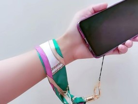 绸带手腕手机壳佩戴方法是什么？适合哪些场合？