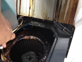 十堰油烟机清洗的正确方法（轻松清除油垢）