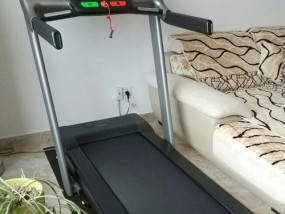 跑步机总停原因及解决方法（探究跑步机总停的原因和如何解决）