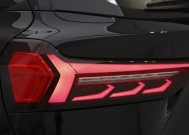 赛力斯甩出王炸！蓝电E5 PLUS7座中型SUV仅7.98万，续航1300km，油耗0.94L