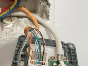 路由器线插头选择标准是什么？