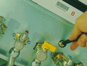 家用壁挂炉水压低的原因及解决方法（探究家用壁挂炉水压低的背后原因与有效解决方案）