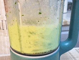 破壁机剩的芝麻酱怎么办（创意菜肴和储存技巧让你充分利用剩余芝麻酱）