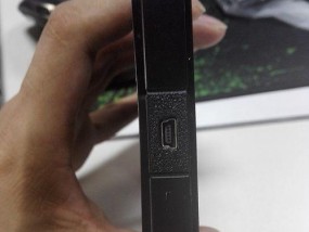 移动硬盘连接球机的正确步骤是什么？