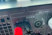 低音炮六个接口的正确连接方法是什么？