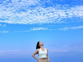 户外拍照用手机怎么拍好看？有哪些技巧可以提高照片质量？