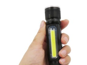 电筒可充电器的正确充电方法是什么？