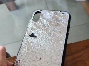 荣耀手机壳凸起部分怎么拆？有拆卸视频教程吗？
