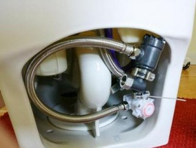 以法恩莎智能马桶自动冲水失灵原因（深入探讨马桶自动冲水故障维修）