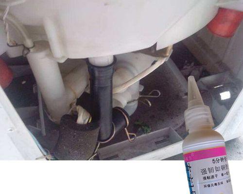 如何正确清洗滚筒洗衣机内桶内胆（轻松掌握清洗滚筒洗衣机的技巧）  第1张