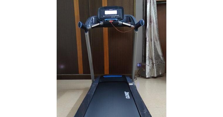 跑步机闪咋回事（探究跑步机突然闪烁的原因及解决方法）  第1张