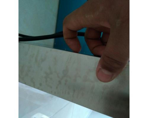 螺丝松了的油烟机维修方法（解决油烟机螺丝松动问题的简单方法）  第3张