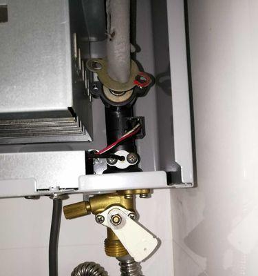 如何解决百乐满热水器不出热水故障（掌握关键技巧）  第1张