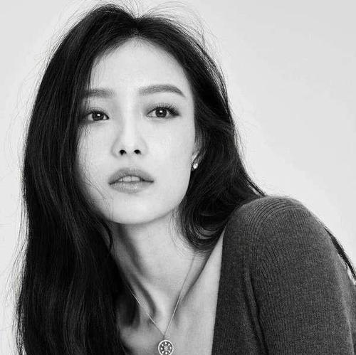 手机拍照如何拍出无雀斑效果？技巧是什么？  第1张