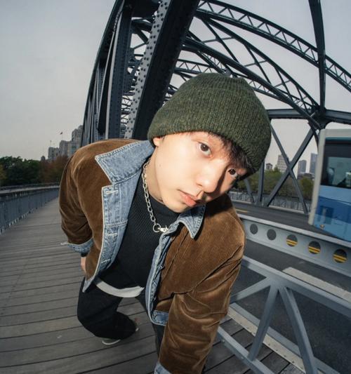 苹果背景广角手机拿法对拍照效果有影响吗？  第2张