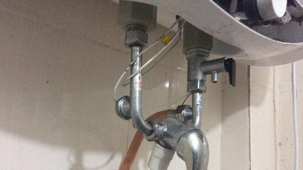 热水器水位不上升怎么办？检查哪些部件？  第1张