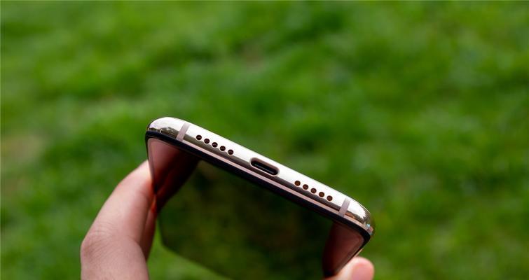 小米cc9充电器是多少安的？充电速度如何？  第2张