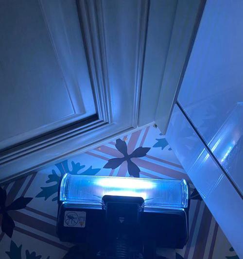 液晶显示屏暗角出现的原因是什么？  第3张