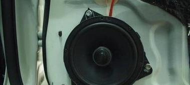 后座椅低音炮安装步骤是什么？安装时应注意什么？  第1张